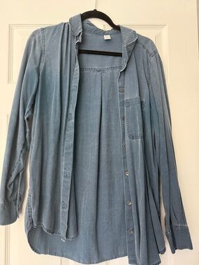 Old Navy Blue Washed Button-Down Shirt